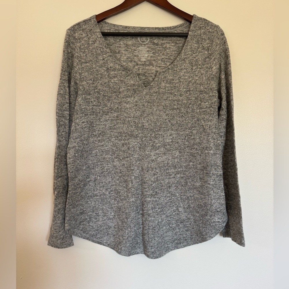 Maurices Charcoal with Silver Thread 24/7 Casual Sweater Sweatshirt Size Large